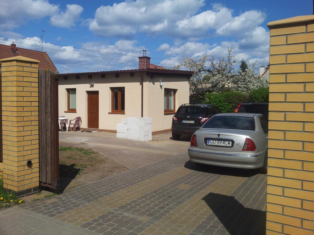 Cozy Apartment With Garden Danzig Exterior foto